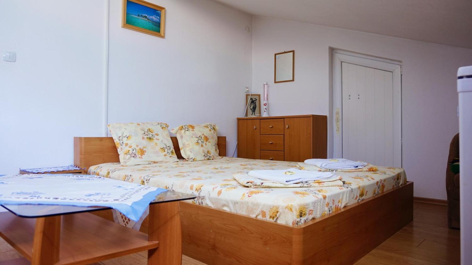 Pamir Guest House Sjipkovo Exteriör bild