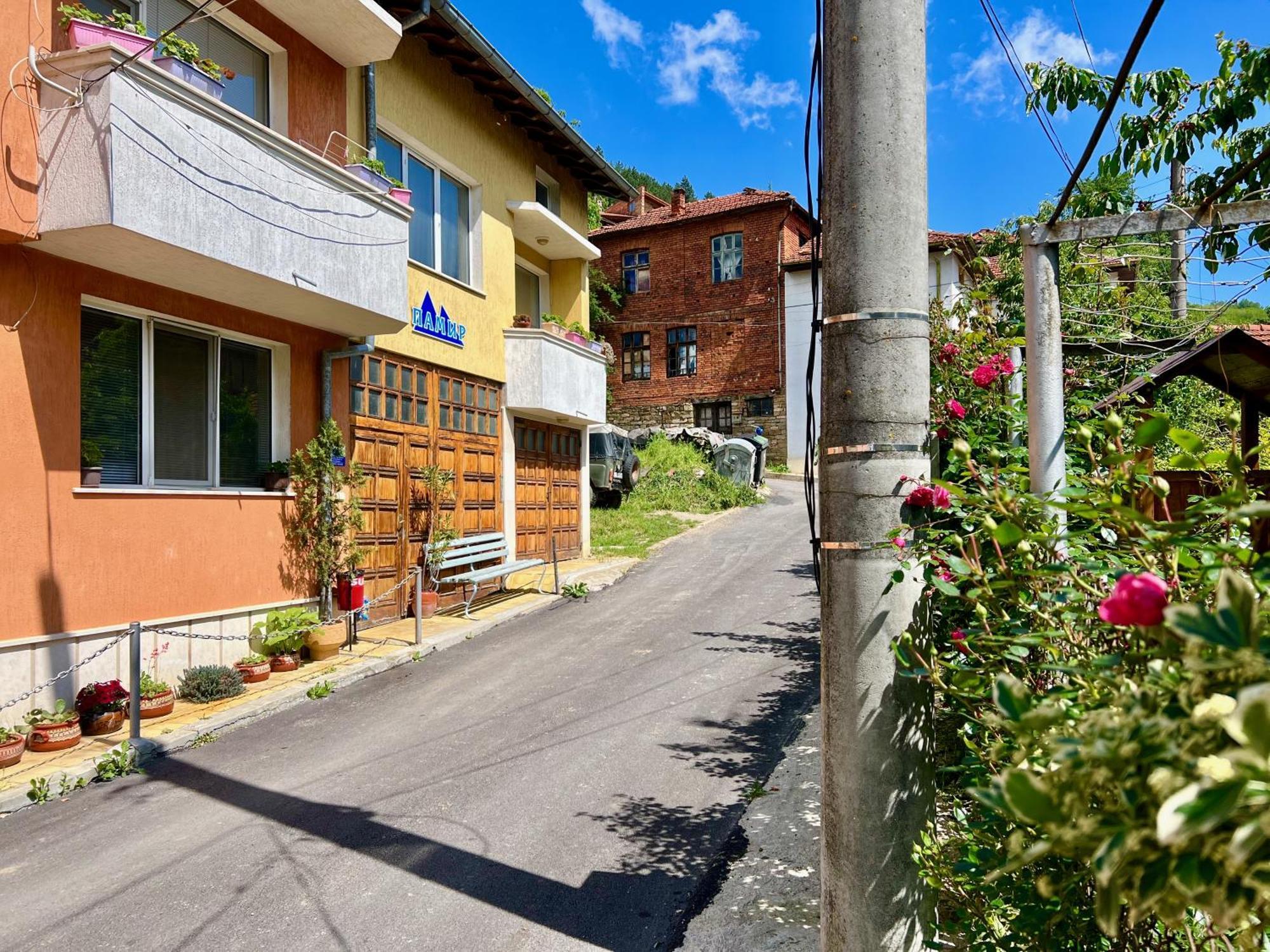 Pamir Guest House Sjipkovo Exteriör bild